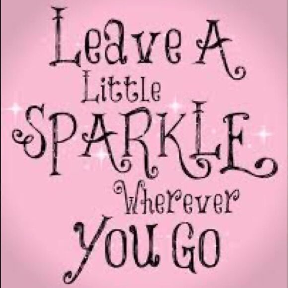 10/$25🦋 NIP Vintage Avon Legwear Ivory Comfort Top Knee Hi's 3-Pack - Queen - Picture 7 of 7